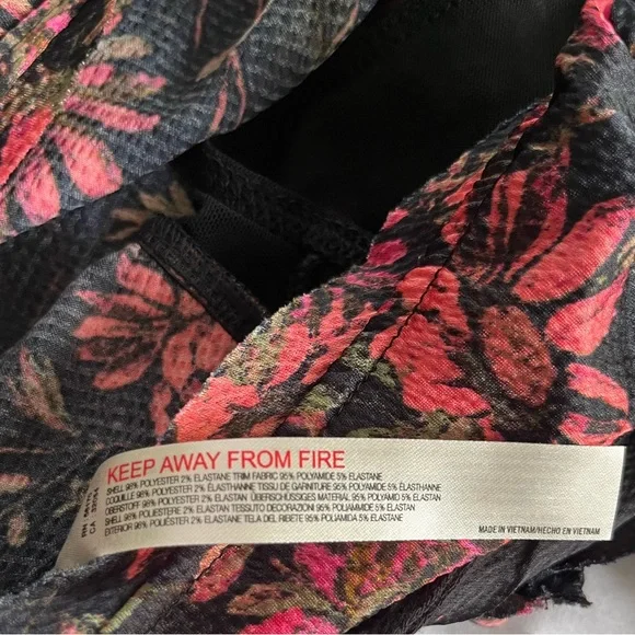 Free People Floral Halter Bodysuit There She Goes Medium Black Pink NEW - Picture 5 of 7